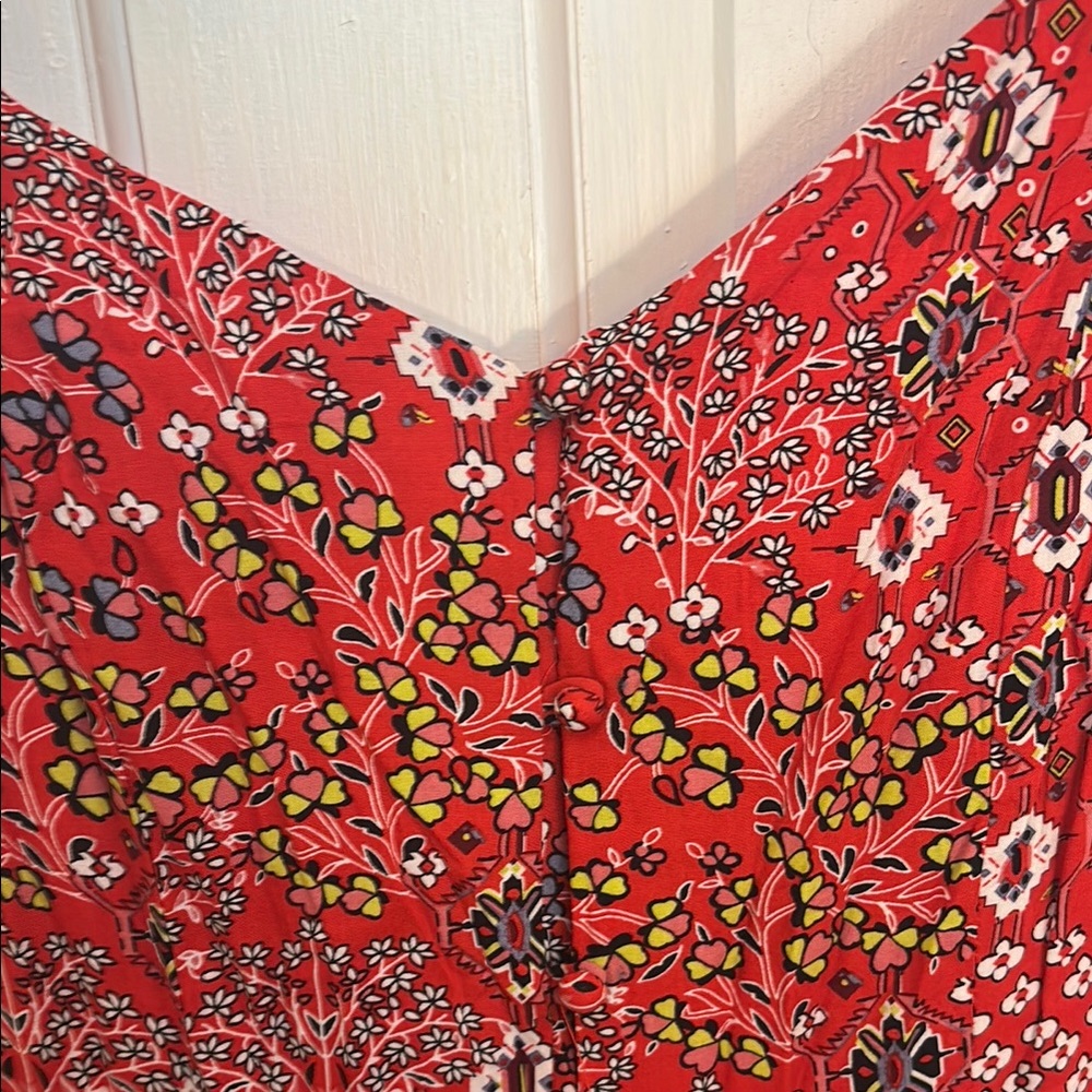 Red floral midi dress - Picture 2 of 6